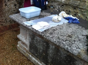 Dishwashing on a gravestone in Patrixbourne